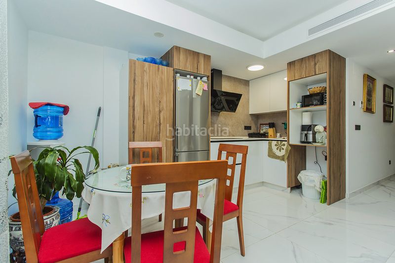 Foto 5b80a571-f7c0-4a99-b89b-26ce846d8638. Apartament amb calefacció aparcament piscina a Centro - Muelle Pesquero Torrevieja