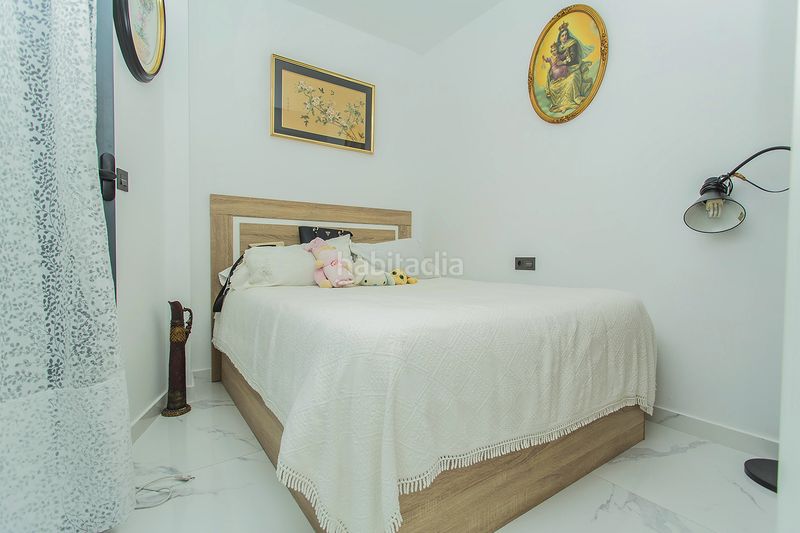 Foto 7fa41b76-8823-4ea7-bff5-00bd4338316d. Apartament amb calefacció aparcament piscina a Centro - Muelle Pesquero Torrevieja