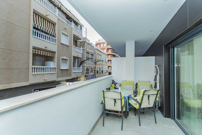 Foto bb71b8a9-7e0b-4ad1-90f9-3e661cc035bd. Apartament amb calefacció aparcament piscina a Centro - Muelle Pesquero Torrevieja