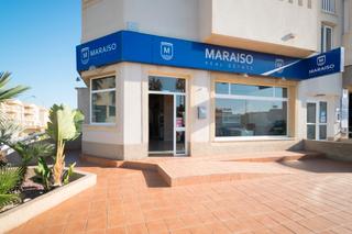 Business premise in Aguamarina. Local listo para funcionar en dehesa de campoamor en orihuela co