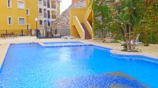 Apartament a Campoamor. Se vendenbspapartamentonbspcon plaza de garaje privada y piscina