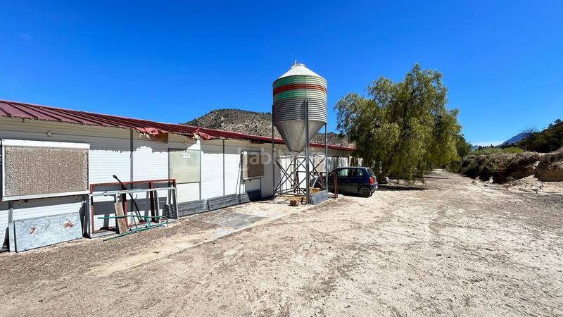 Foto 1ffaae09-1f2a-4fdc-8c3b-cce9f4b9430c. Casa amb calefacció aparcament a Relleu