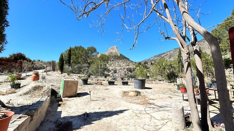 Foto 9f6667d4-f8a6-406f-bbd7-3fb5c42bb345. Casa amb calefacció aparcament a Relleu