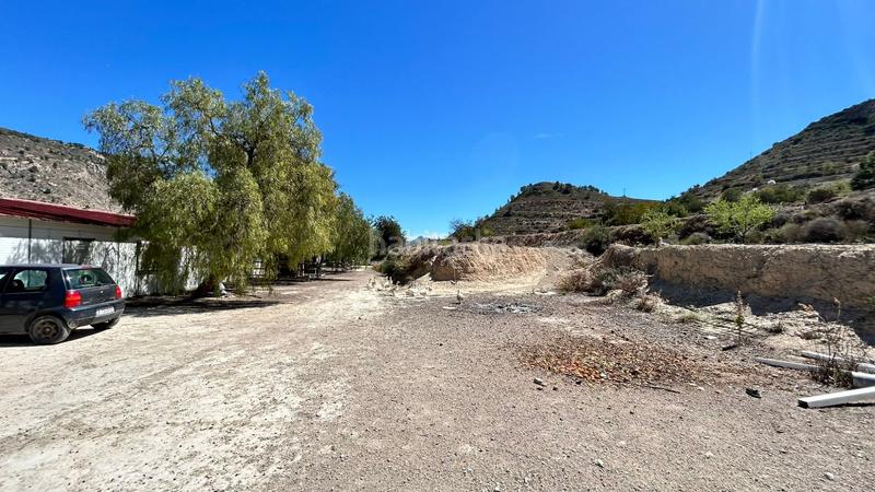 Foto b0ccf532-1ecf-4772-bb3b-07d8594f0eab. Casa amb calefacció aparcament a Relleu