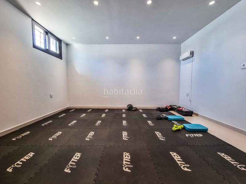 Foto 3df2ccd9-9e2b-4b30-bd97-ba53740f91d1. Casa con riscaldamento parcheggio piscina in Campoamor Orihuela