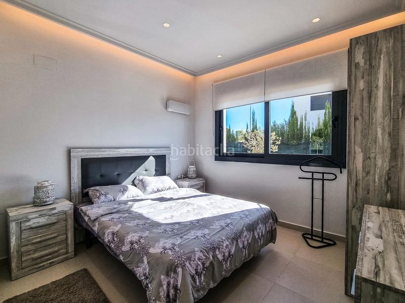 Foto 9b49cd09-63d6-43ca-a429-ba4ceb7863e8. Casa con riscaldamento parcheggio piscina in Campoamor Orihuela