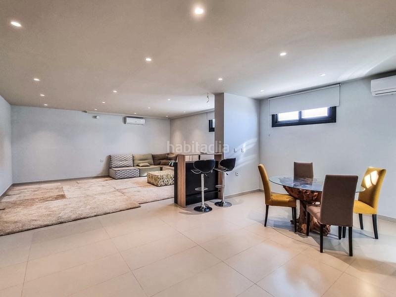 Foto 9f40f76c-a6e1-4482-a0bf-c33c0e377e21. Casa con riscaldamento parcheggio piscina in Campoamor Orihuela