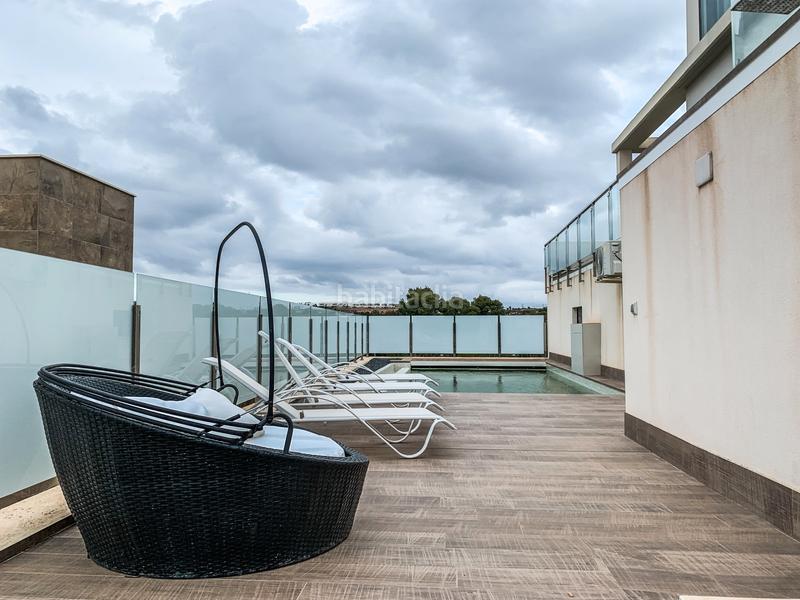 Foto 9f499d57-d2dd-4dd2-aceb-e0e1c8fe588d. Casa con riscaldamento parcheggio piscina in Campoamor Orihuela