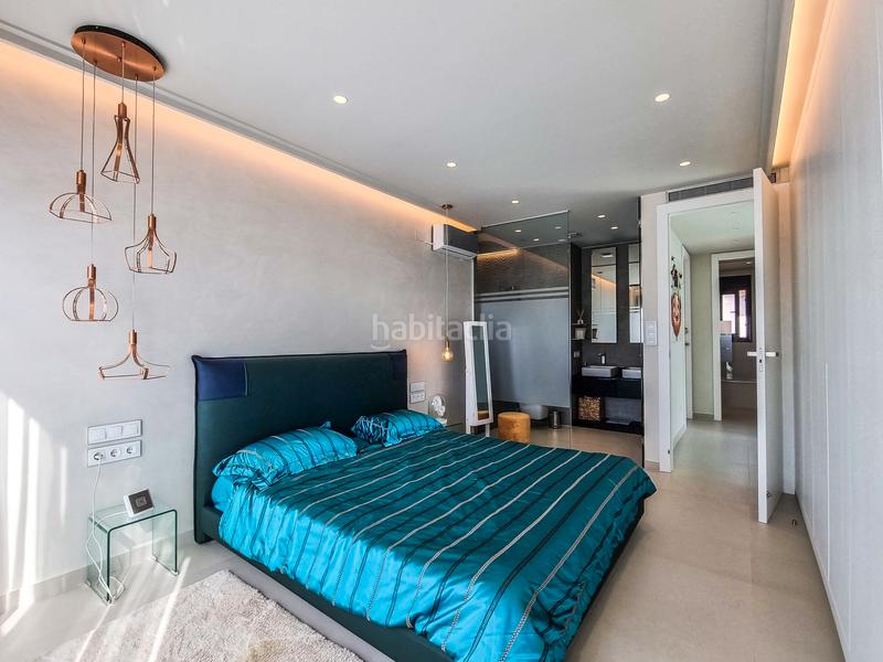 Foto b536d1aa-7244-4e1d-9b39-5cafe76fb03b. Casa con riscaldamento parcheggio piscina in Campoamor Orihuela