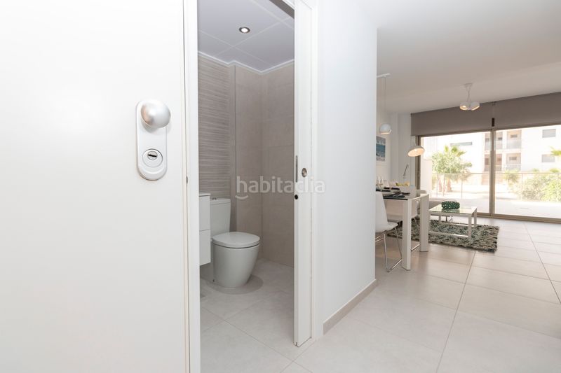 Foto 0efd8f50-b2b2-4734-89ae-91429e6a759a. Planta baixa amb calefacció aparcament piscina a Orihuela