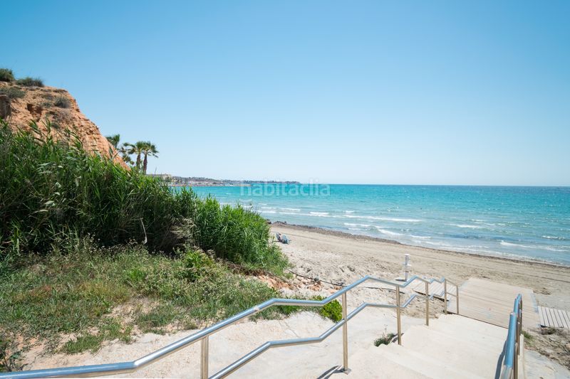 Foto c22a2b1d-f52b-45e7-96e7-d4396a4c7fde. Planta baixa amb calefacció aparcament piscina a Orihuela