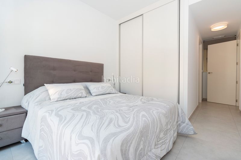 Foto dd481b6d-40c5-4209-8064-081f343b5f2a. Planta baixa amb calefacció aparcament piscina a Orihuela