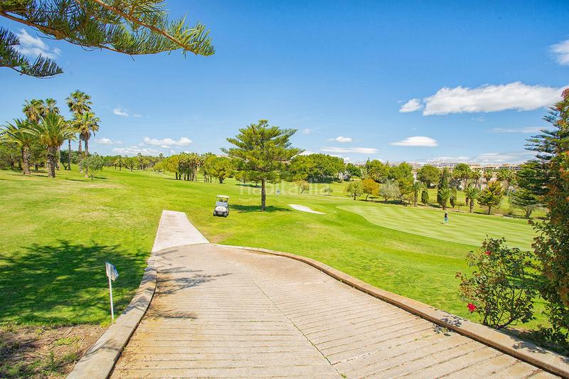 Foto 3c05bafe-ab6a-4b7e-9262-6351bb47620a. Apartament amb calefacció aparcament piscina a Lomas de Campoamor - Las Ramblas Orihuela