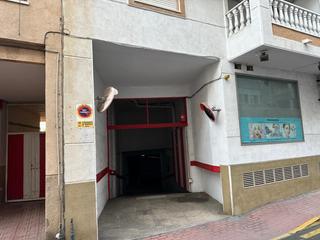 Aparcament cotxe a El Acequión. Se vende amplia plaza de aparcamiento en la zona de acequion, to