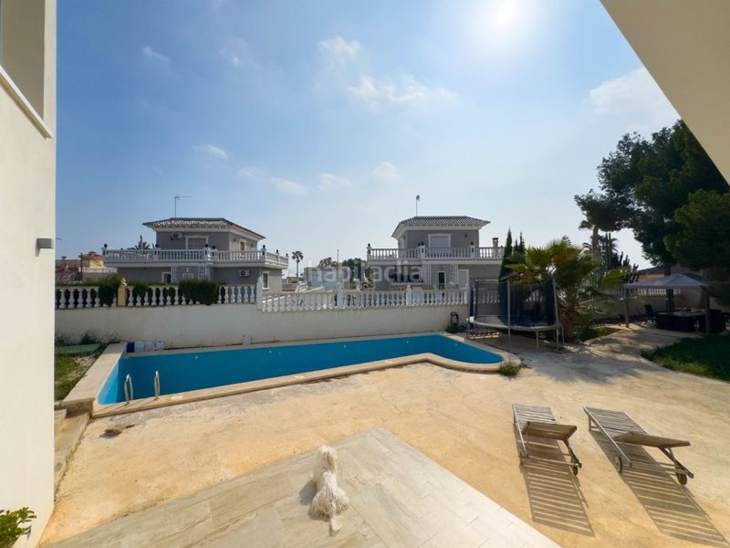 Foto 3a8a682b-193e-4412-982e-8acf68e86d90. Casa amb calefacció aparcament piscina a Rojales