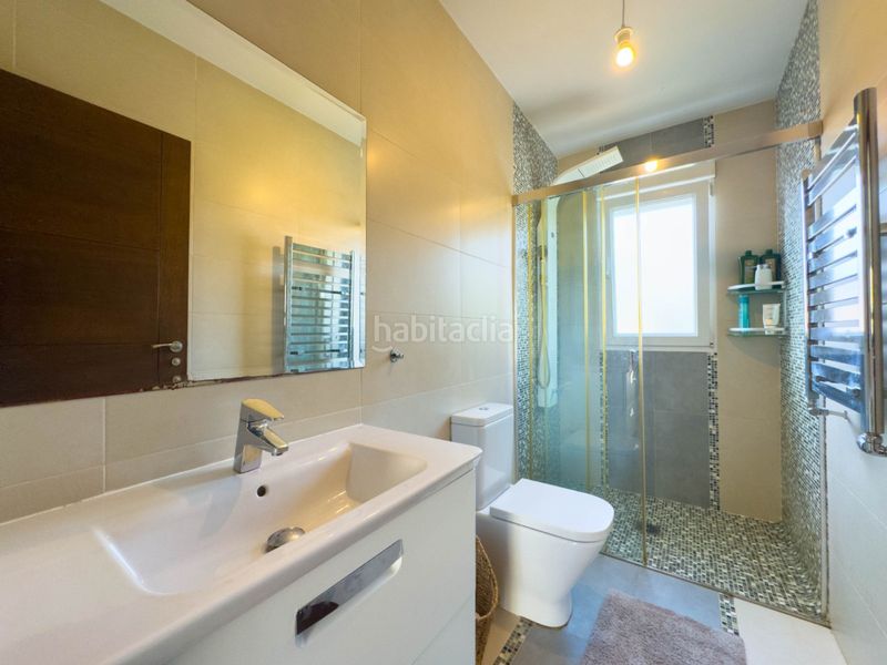 Foto dc9ee396-6b3f-4b2e-81d1-4b7608f8c81c. Casa amb calefacció aparcament piscina a Rojales