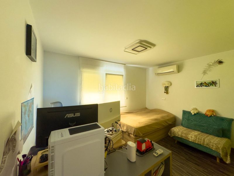 Foto e27be3ea-f036-41c0-8915-c2a3b6b53e20. Casa amb calefacció aparcament piscina a Rojales