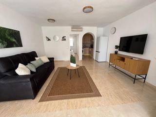 Piso en Cabo Cervera. Este bonito apartamento, ubicado a tan solo 300 metros de una de