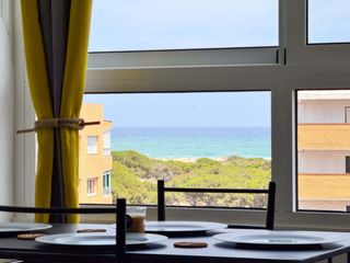 Apartament a El Moncayo - El Pòrtic. Descubre un apartamento moderno y recién renovado con vistas al