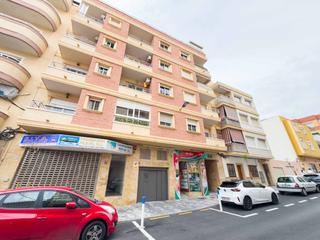 Flat in Las Piscinas Naturales. Senbspofrecenbspestenbspamplionbspapartamentonbspennbsptorreviej