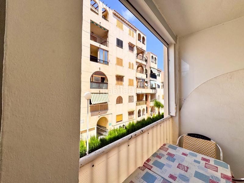 Foto b9d8e606-4a08-4f9f-947c-5c1d764b622a. Piccolo appartamento con piscina in Cabo Cervera Torrevieja