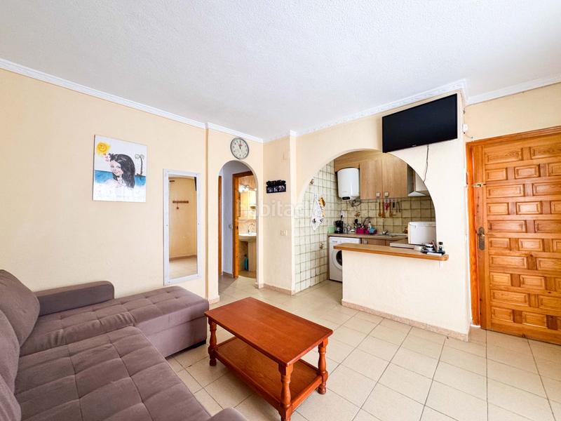 Foto fcfd726b-e27c-4930-b199-697be1fd3f08. Piccolo appartamento con piscina in Cabo Cervera Torrevieja