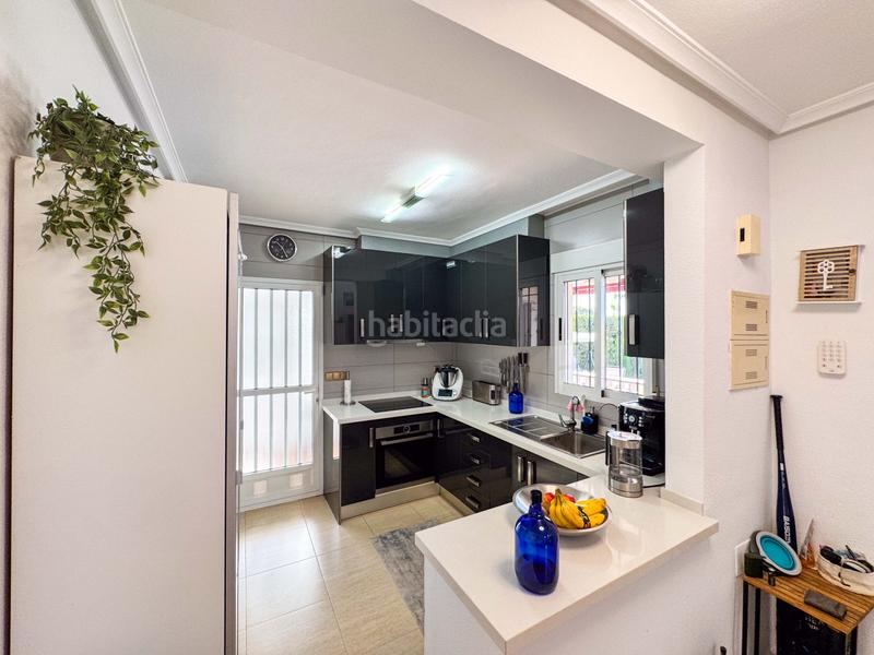 Foto fb0b6a75-950a-400d-83d9-0923f01c31b2. Chalet villa en los montesinos montesol villas con piscina y soláriumesta villa en los montesinos, situada en la urbanización montesol vi en Montesinos (Los)
