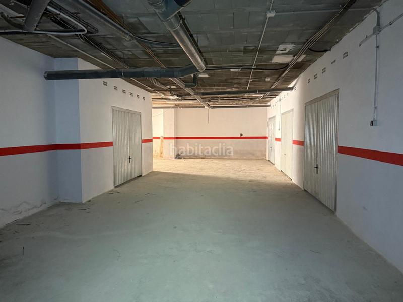 Foto 6db712d9-da59-423c-bbff-ed53ec6a0ac9. Parking voiture dans Torreblanca Torrevieja