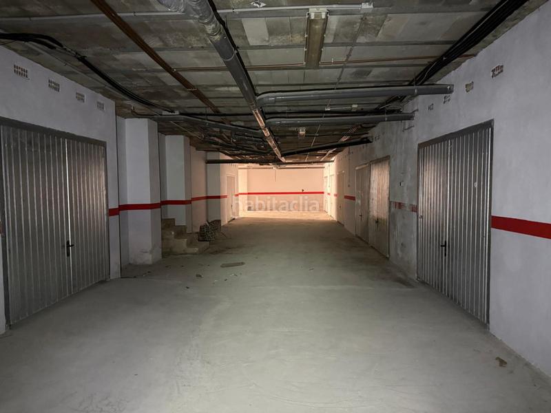 Foto 7d972300-5464-40af-8cd5-dcca5e110b39. Parking voiture dans Torreblanca Torrevieja