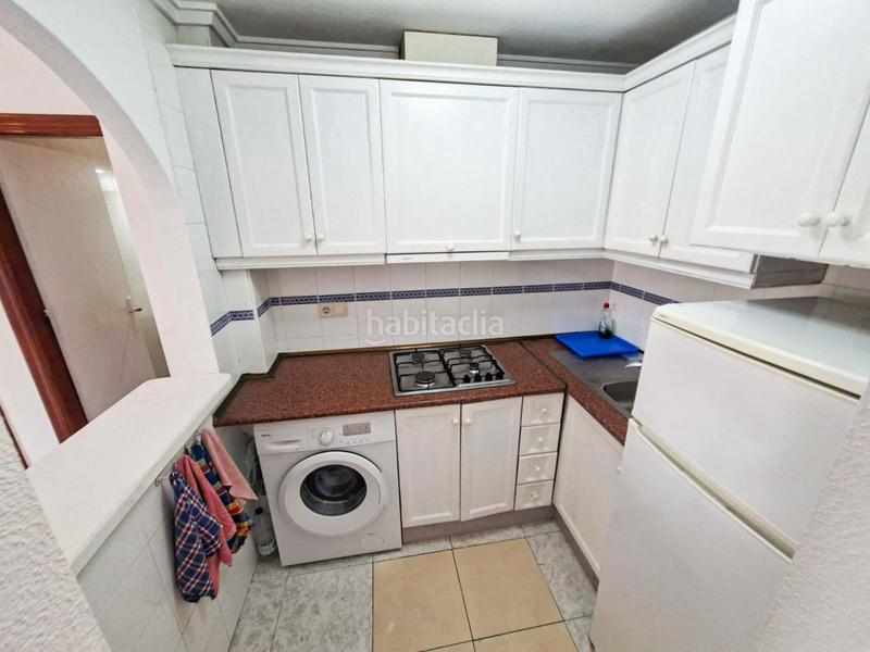 Foto 11097933-2967-45b8-a413-c140ff81c6dd. Apartamento este amplio apartamento , ubicado a solo cinco minutos caminando de la playa del cura, y próximo a paradas de autobús en Torrevieja