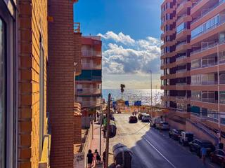 Pis a Gaspar Perelló. Este apartamento de 1 dormitorio en la mata, torrevieja, con ter