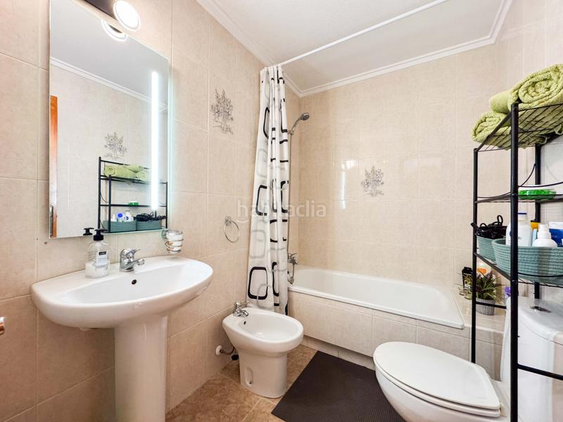 Foto d113ccf3-1ff1-4013-b654-8846a692c597. Piccolo appartamento con riscaldamento piscina in Torrevieja