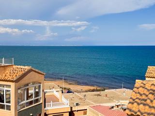 Reihenhaus in Cabo Cervera. Este adosado en la mata, torrevieja, ubicado a solo 50 metros de