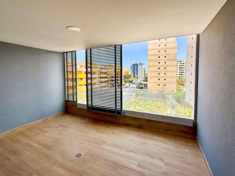 Foto 507f2c73-f19d-4e75-8d11-10b385136f8c. Etagenwohnung mit heizung parking pool in Punta Prima Torrevieja