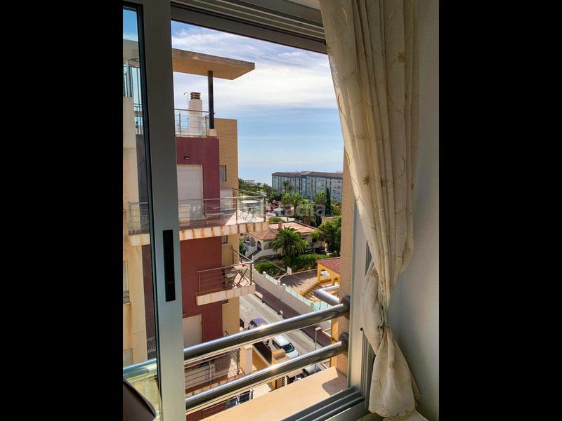 Foto b8c2ffe3-c006-4c34-a514-0f12f7b10b5e. Attico con riscaldamento parcheggio piscina in Punta Prima Torrevieja