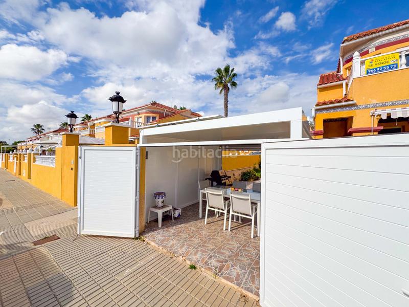 Foto 5ffe817f-9c3b-4b04-bb46-095fbcec6eb6. Casa bifamiliare con riscaldamento parcheggio piscina in Orihuela