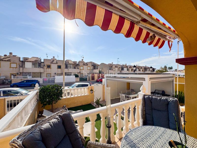 Foto bb0cada6-3466-4e5a-b539-e3ad124739fb. Casa bifamiliare con riscaldamento parcheggio piscina in Orihuela