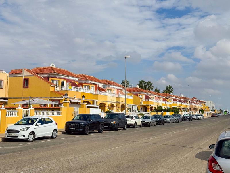 Foto d6e9dad5-5960-47bc-b0b1-6425bf8de736. Casa bifamiliare con riscaldamento parcheggio piscina in Orihuela