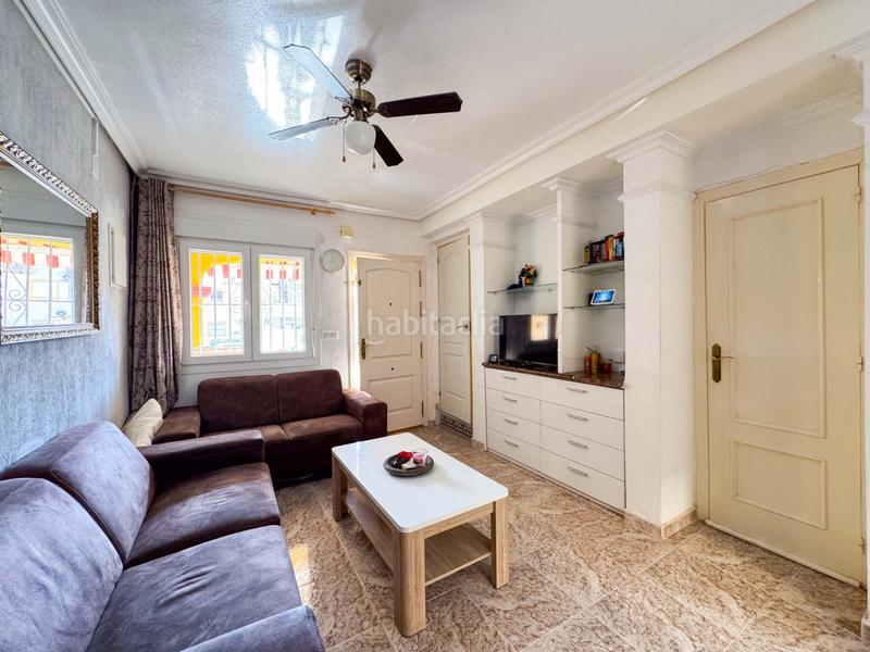 Foto e3d20963-3a0a-4ffa-89ec-18f7c1321892. Casa bifamiliare con riscaldamento parcheggio piscina in Orihuela