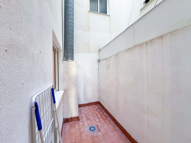 Foto 262bac6b-339d-48b6-832f-1874a84a3ca1. Apartament amb calefacció piscina a Antonio Machado Torrevieja