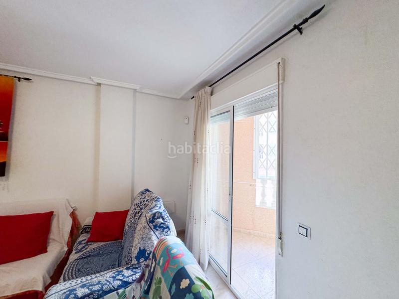 Foto 609ba9cc-afdb-4023-a9c7-717ecb96a81b. Apartament amb calefacció piscina a Antonio Machado Torrevieja