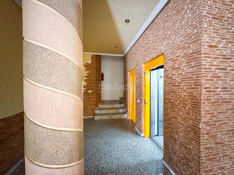 Foto 9570a912-aeed-4e28-a3f7-594fc6b5e9f2. Apartament amb calefacció piscina a Antonio Machado Torrevieja