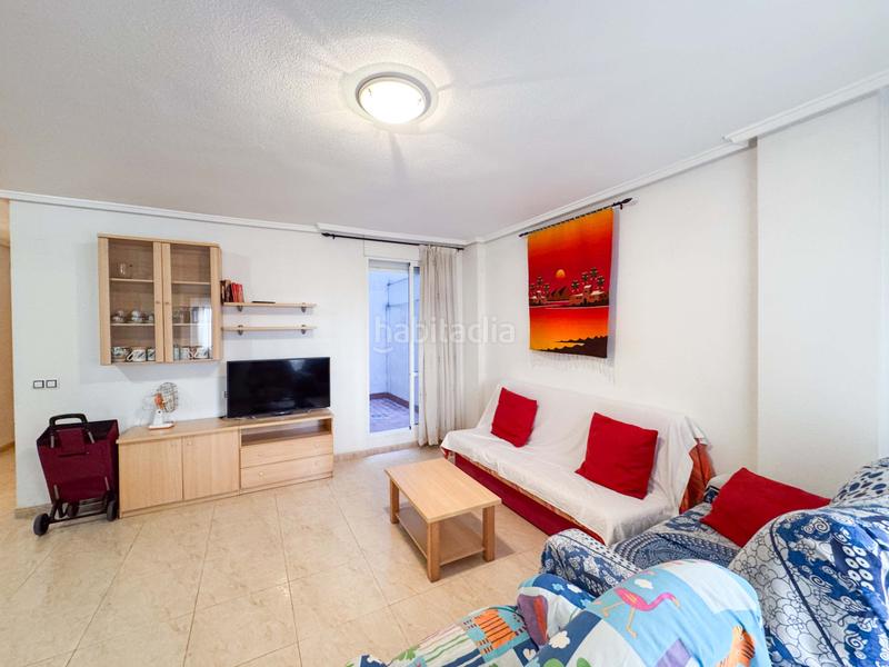 Foto a02397a5-6181-4fce-9245-d98cd22fe326. Apartament amb calefacció piscina a Antonio Machado Torrevieja