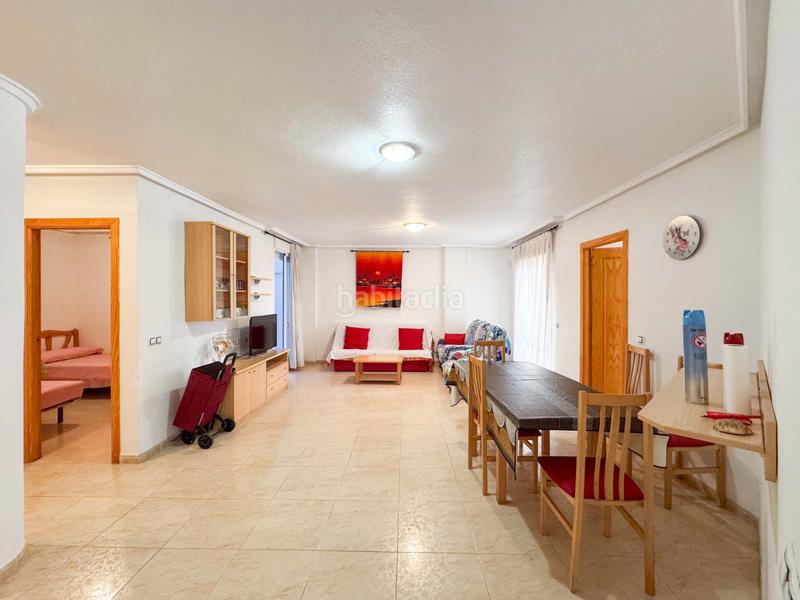 Foto becd921e-3598-4fff-9700-29293ad5e4d0. Apartament amb calefacció piscina a Antonio Machado Torrevieja