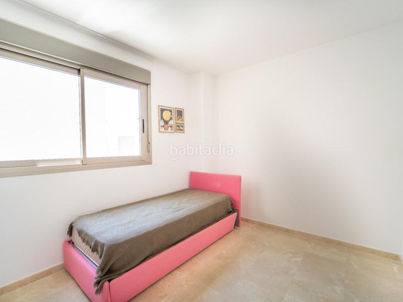 Foto a7f38886-b99d-42d5-9b0e-3b0a1d3cbda0. Maison avec chauffage parking piscine dans Punta Prima Torrevieja