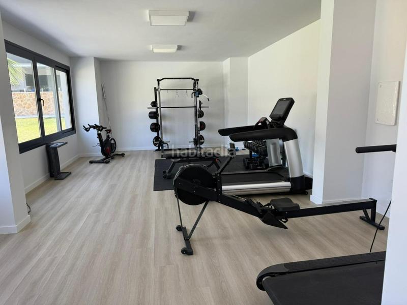 Foto d37a6712-fff4-4d31-9520-6b88e6f7aa80. Apartament amb calefacció aparcament piscina a La Florida Orihuela