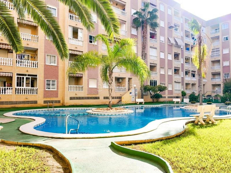 Foto 25fe429e-ce50-4eb7-b93a-202f414a06c5. Appartamento con riscaldamento piscina in Parque de las Naciones Torrevieja