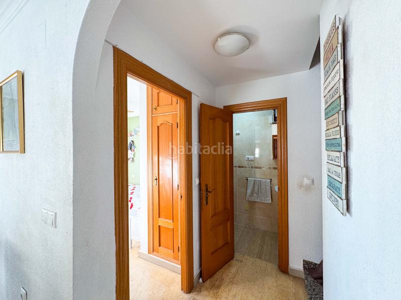 Foto 260fa5c8-8ab5-4f77-bf2c-cb35e4907cd4. Casa adossada amb calefacció aparcament piscina a Torrevieja