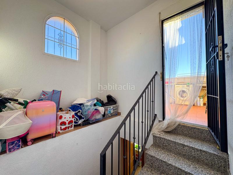 Foto 5768bce4-3f60-42db-a021-7f9de3018d2b. Casa adossada amb calefacció aparcament piscina a Torrevieja