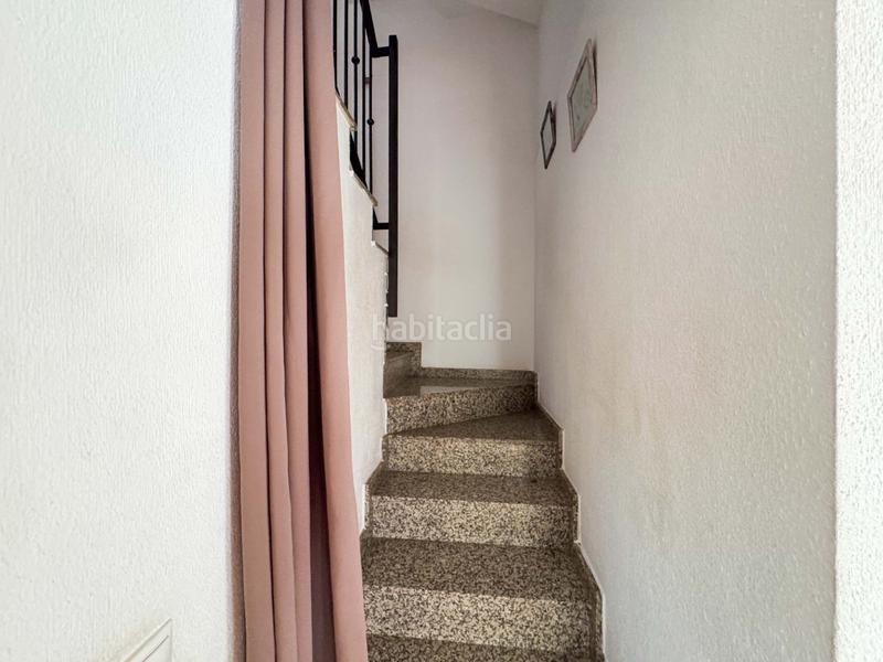 Foto a73a813d-3647-492e-8b6a-4016624177eb. Casa adossada amb calefacció aparcament piscina a Torrevieja